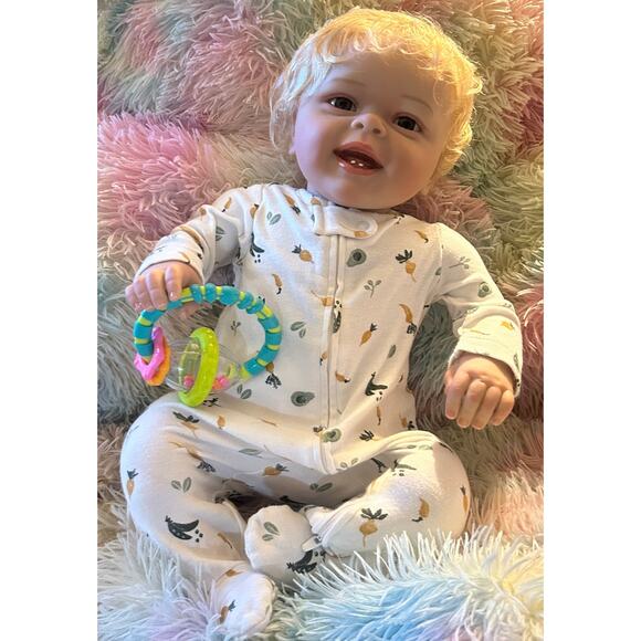 Reborn Baby Boy Silicone Vinyl Limbs Cloth Body 22" + Accessories (NEW) - Picture 2 of 9